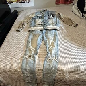 Men's Distressed Blue Jeans